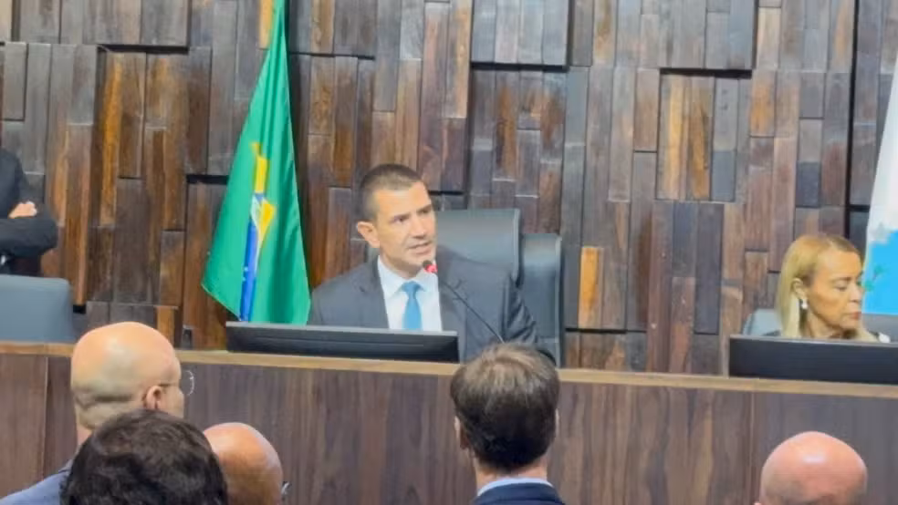 Veja quem votou em Douglas Ruas para presidente da Alerj